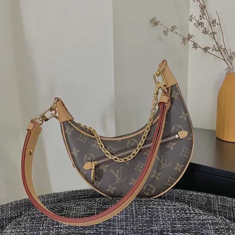 Louis Vuitton Louis Vuitton Bag