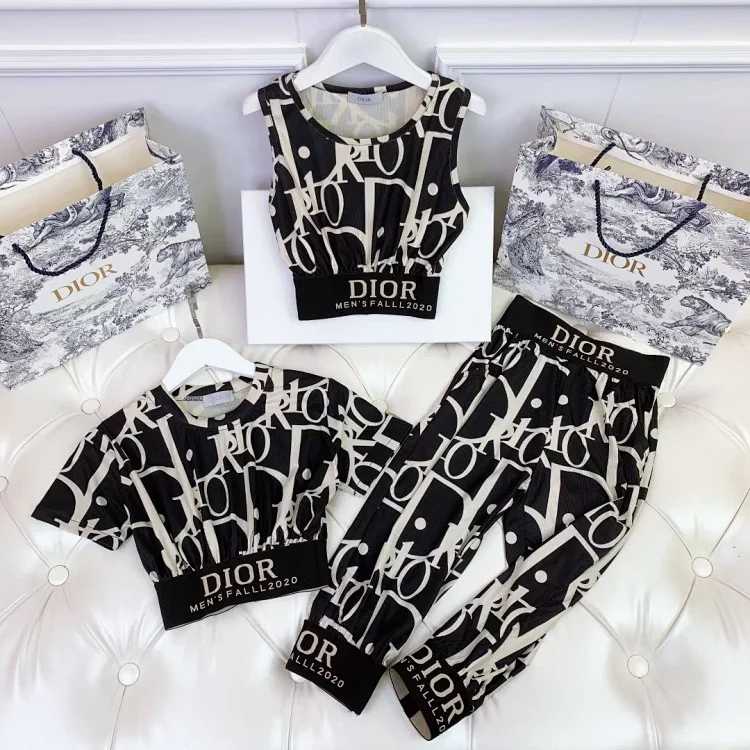 DR Children's Suit