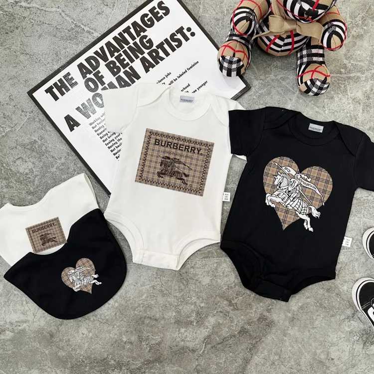 Burberry Burberry Child's One-piece Shorts Suit