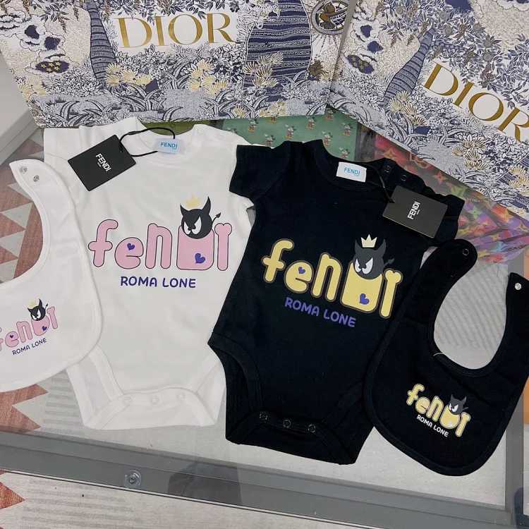 Fendi Fendi Child's One-piece Shorts Suit