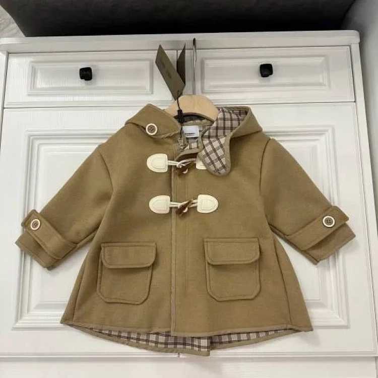 Girls' Outerwear