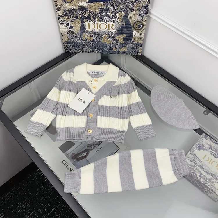 DR Child's Suit