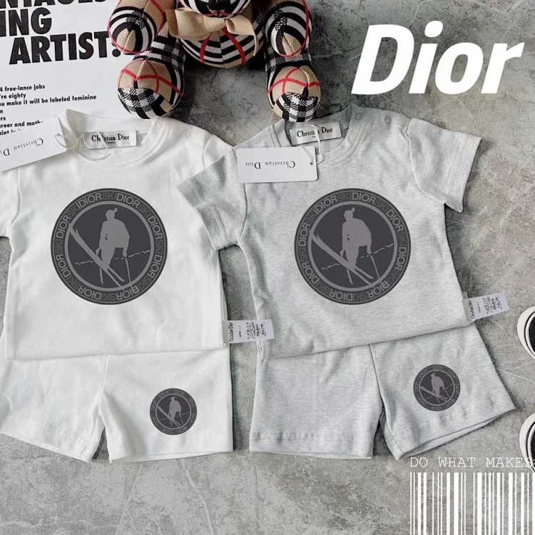 DR Child's Suit