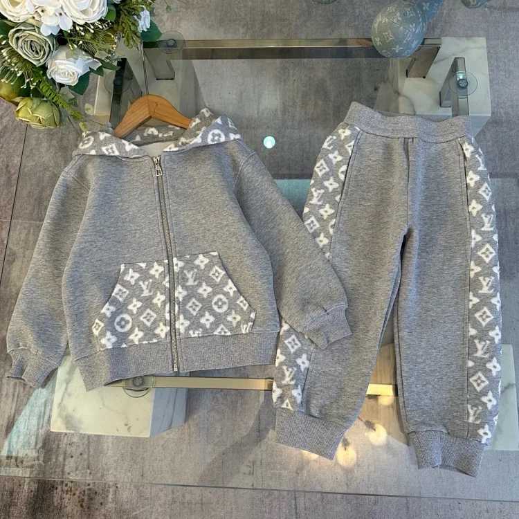 LouisVuitton Children's Suit