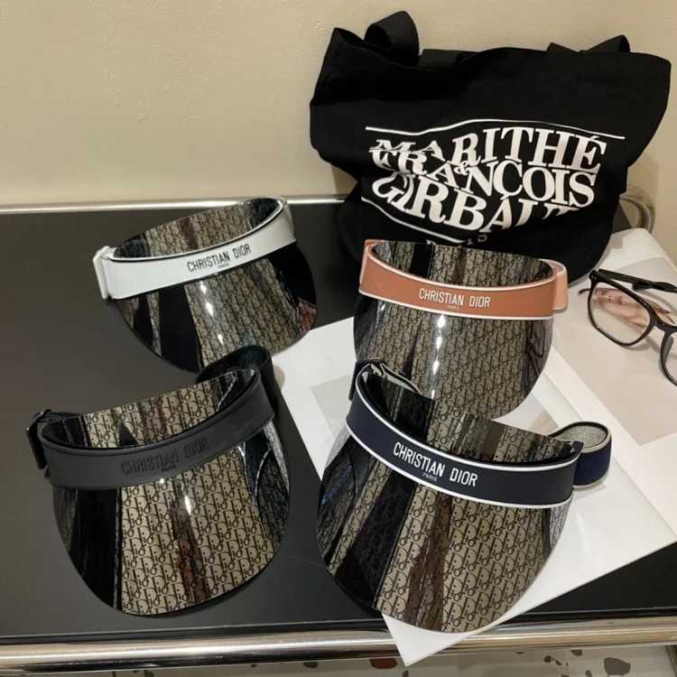 DR Hat