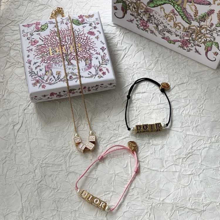 DR Bracelet