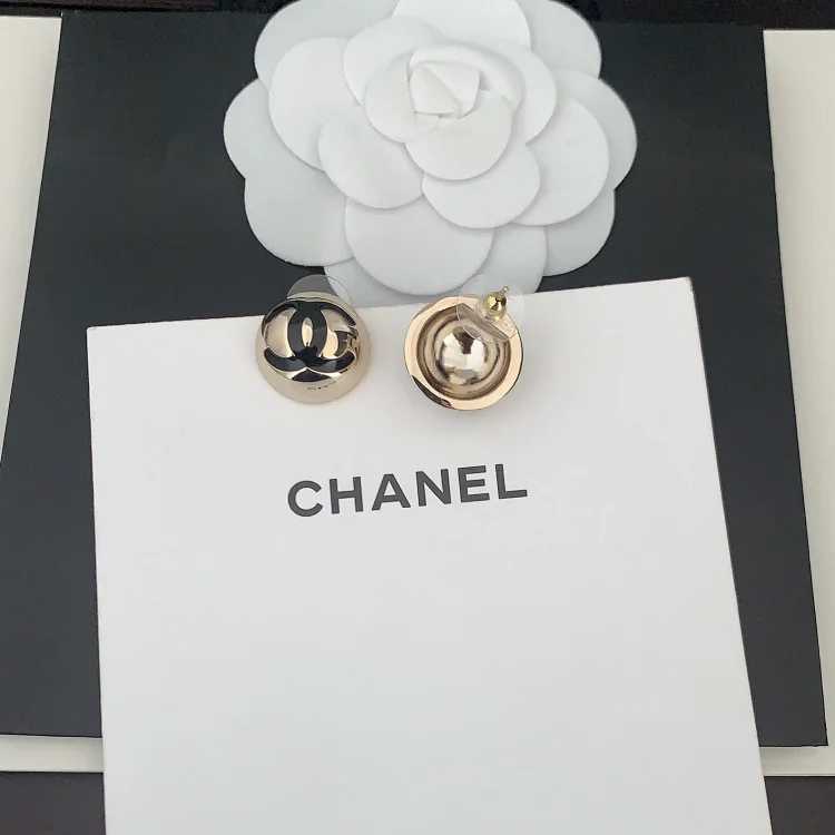 Chanel CHANEL Earrings