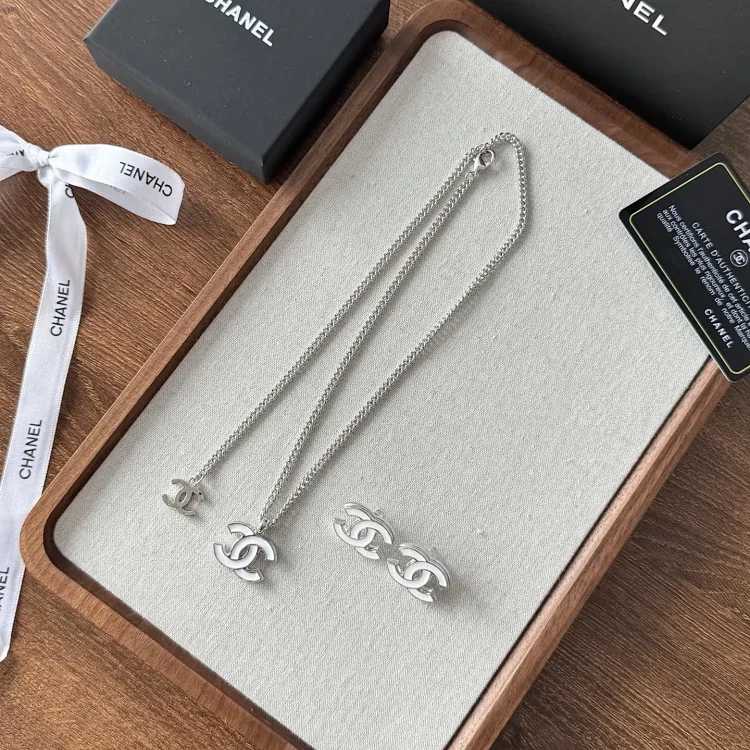 Chanel CHANEL Earrings