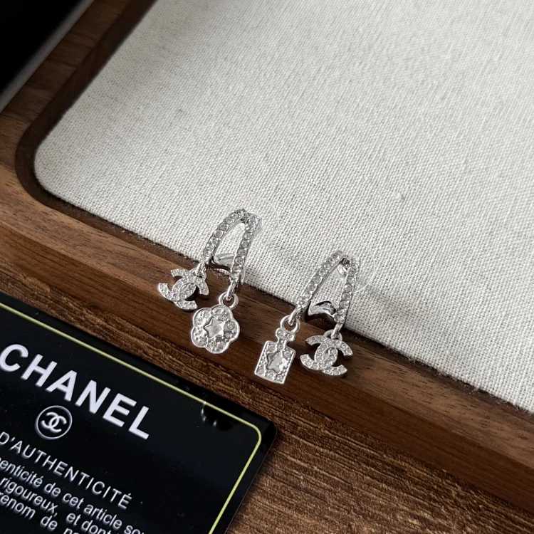 Chanel CHANEL Earrings