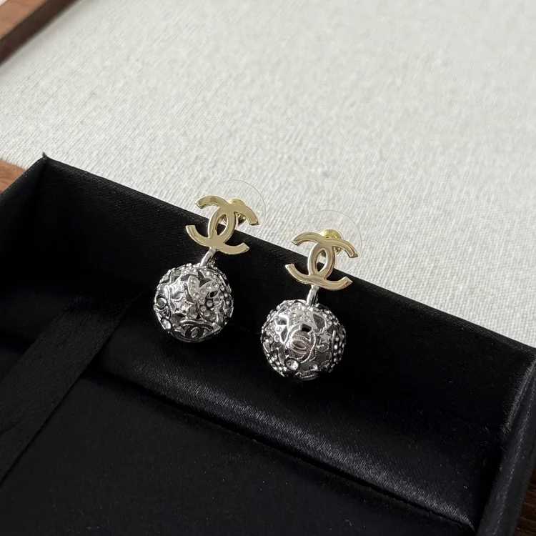 Chanel CHANEL Earrings