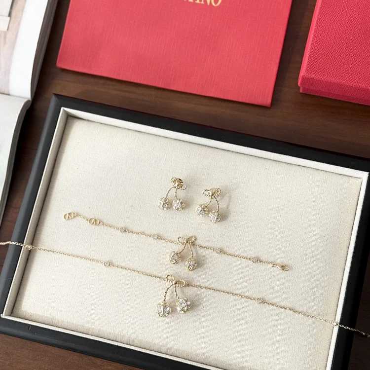 Valentino VALENTINO Earrings