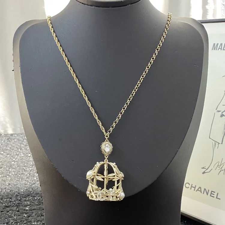 Chanel CHANEL Sweater Chain
