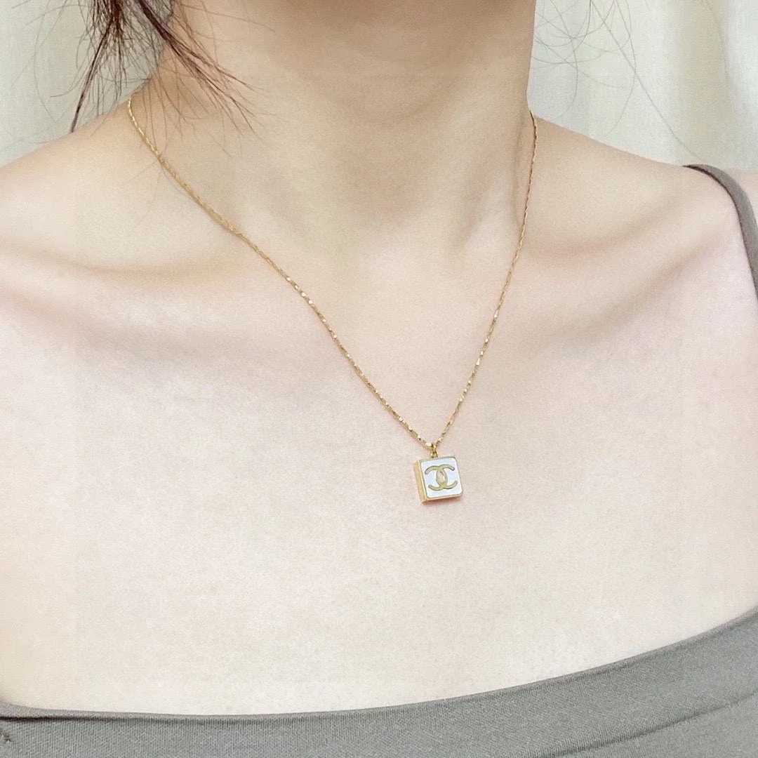 Chanel CHANEL Necklace