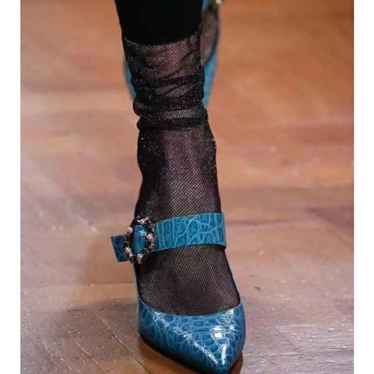 DR Mid-calf Socks
