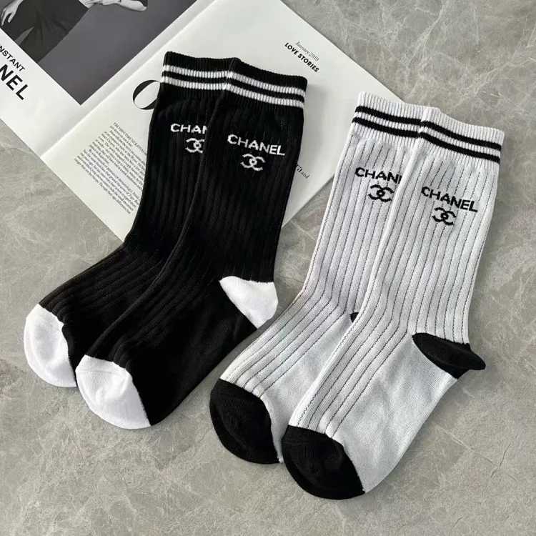 Chanel Chanel Mid-calf Socks