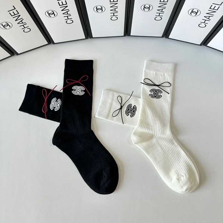 Chanel Chanel Mid-calf Socks