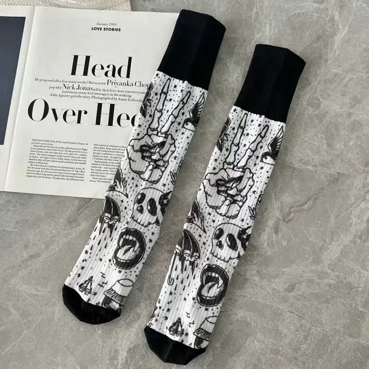 Knee-high Socks