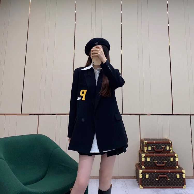 Women's Blazer