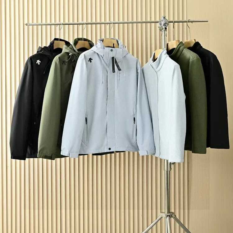 Descente DESCENTE Outdoor Jacket