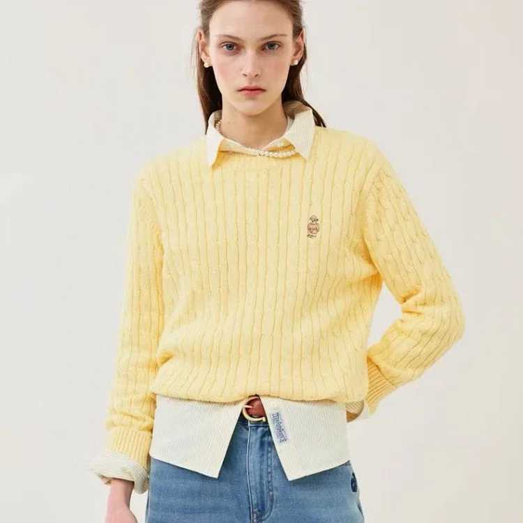 Woman Sweater