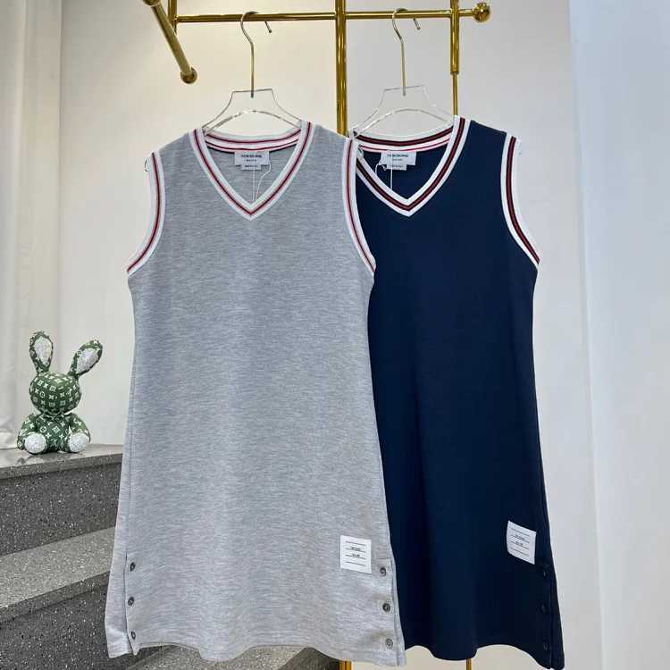 Thom Brown Sleeveless Dress