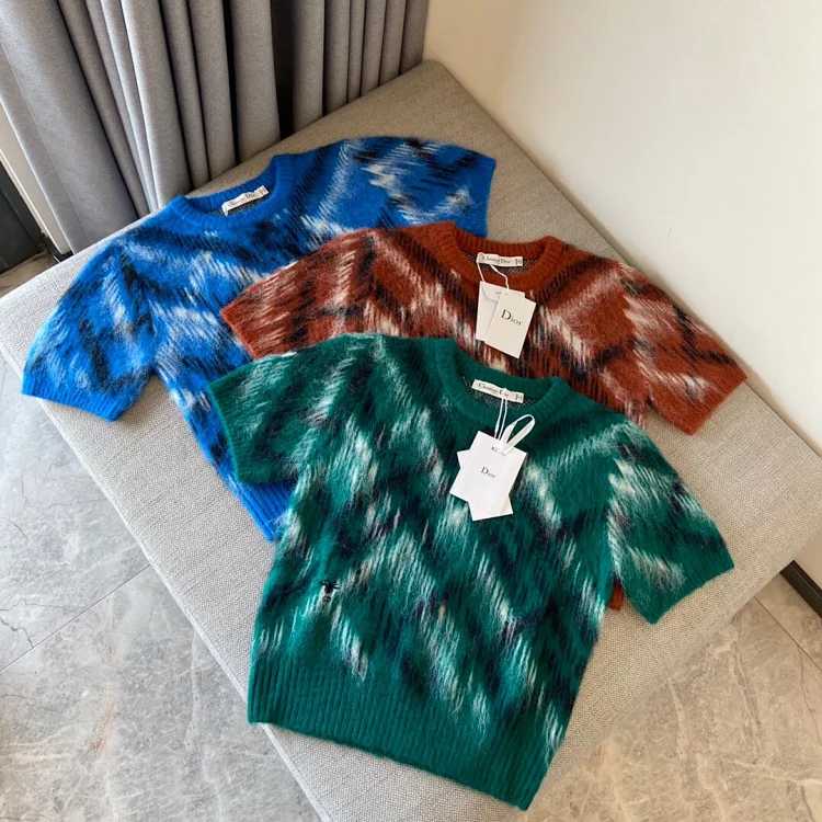 DR Knitted Short Sleeves
