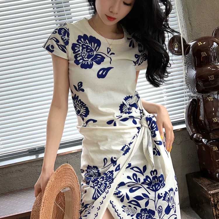 Women's Fitted Dress