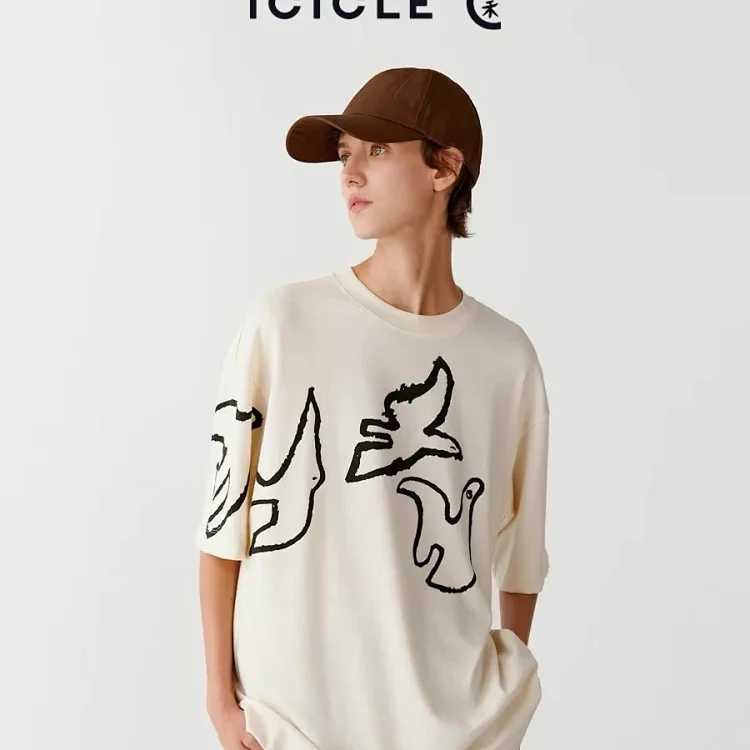 Woman T-shirt