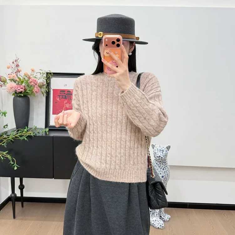 Woman Sweater