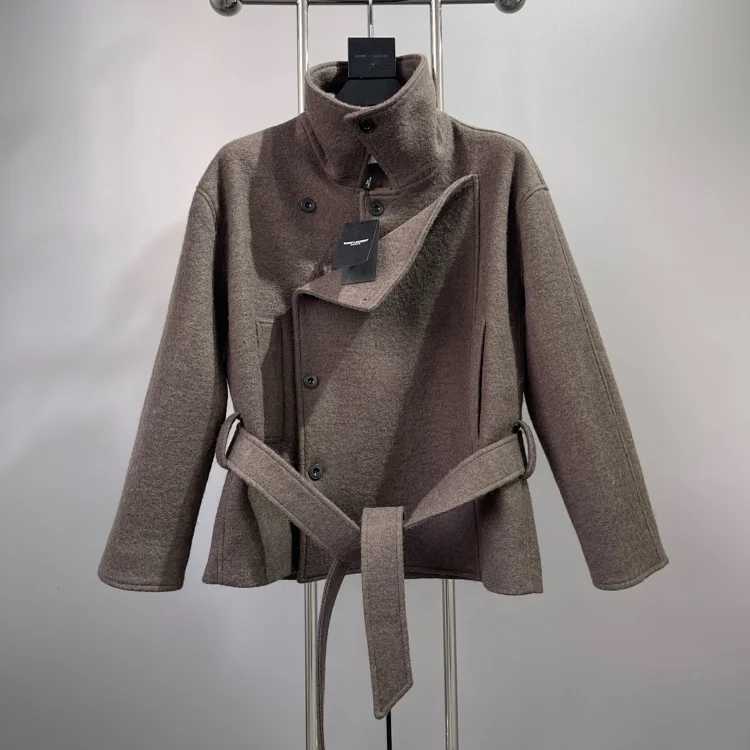 SAINT LAURENTA Wool Coat