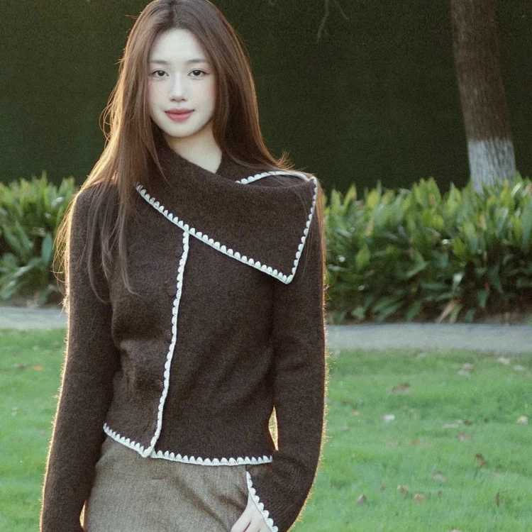 Women's Sweater