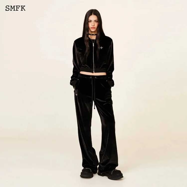 SMFK Suit