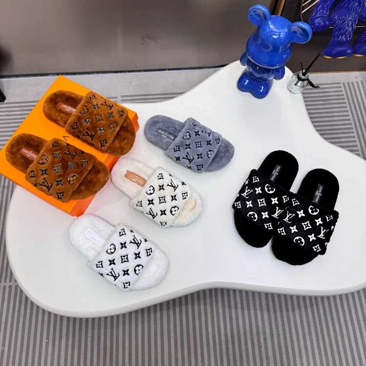 Louis Vuitton Louis Vuitton Cotton Slippers