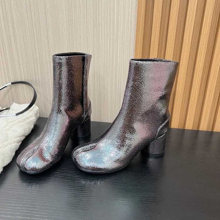 Maison Margiela Maison Margiela Split-toe High-heeled Boots