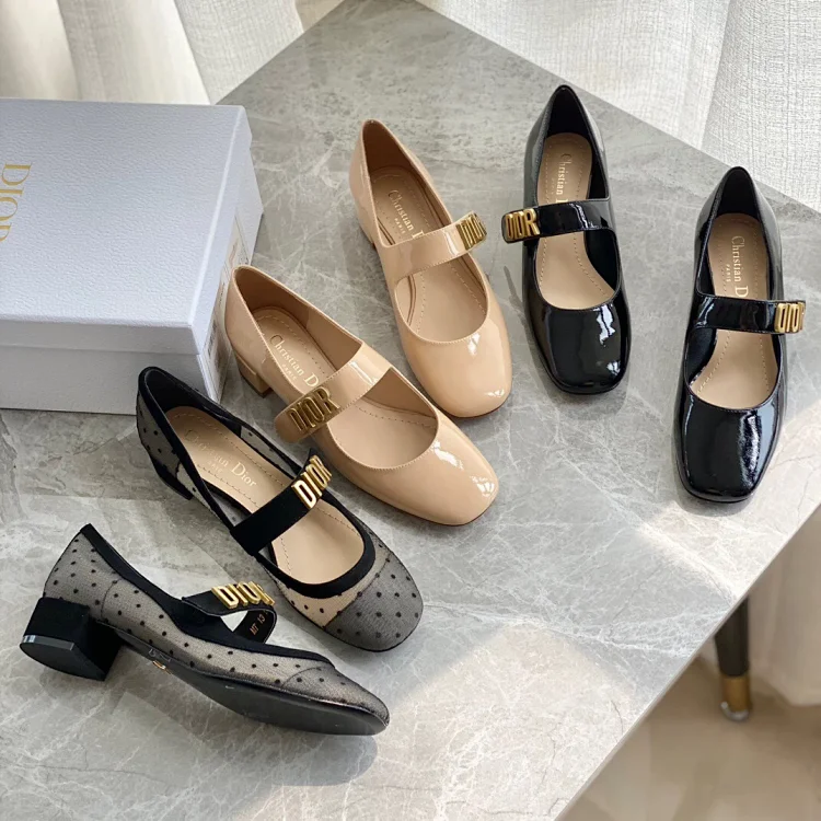 DR Mid-heel Shoes