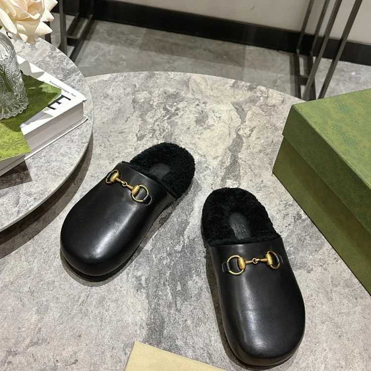 Gucci Gucci Sandals
