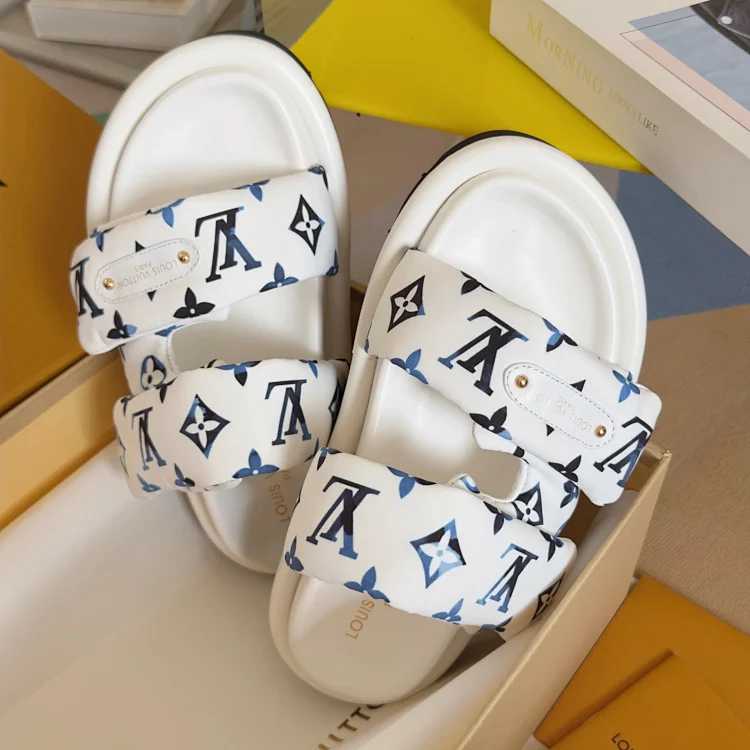 Louis Vuitton Louis Vuitton Slippers