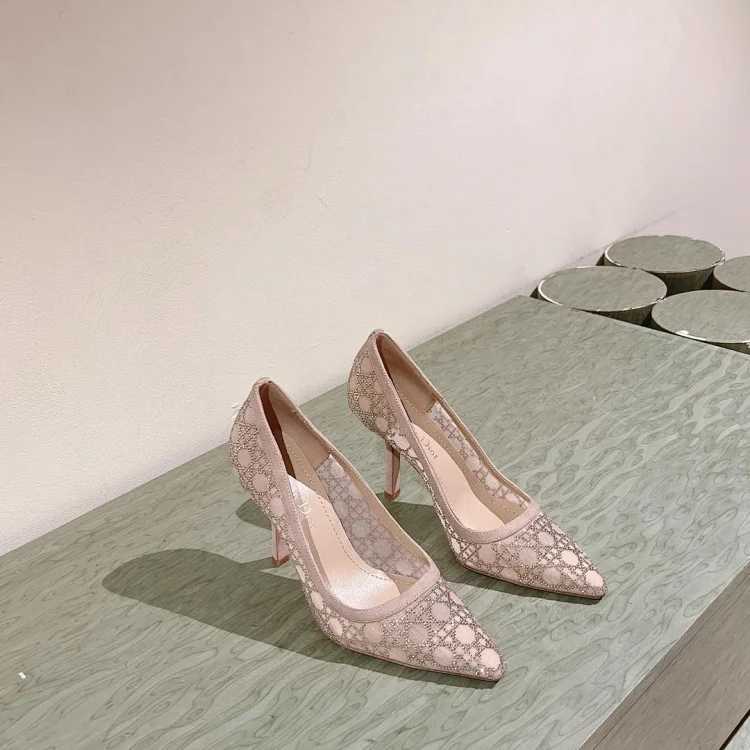 DR High Heel