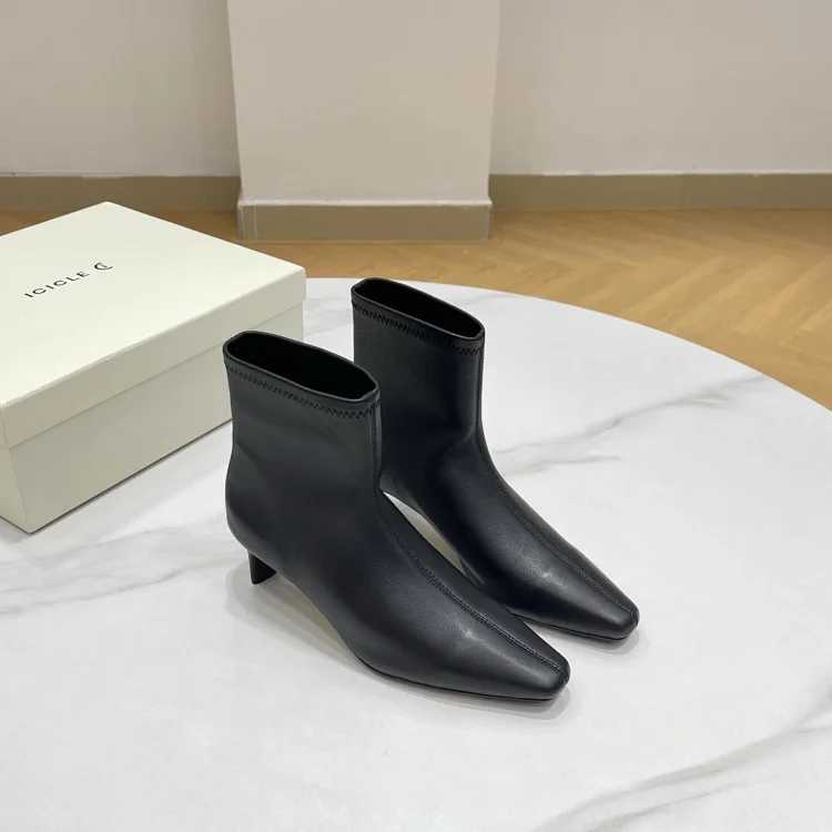 Icicle High-heeled Boots