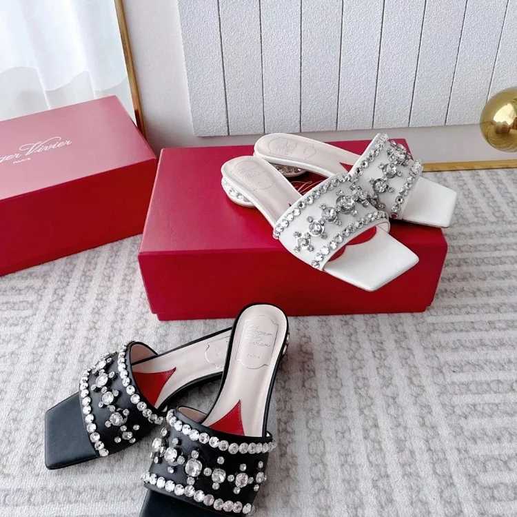 Roger Vivier Slippers