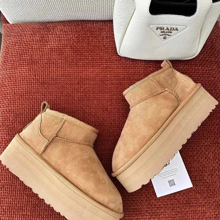 UGG UGG Boots