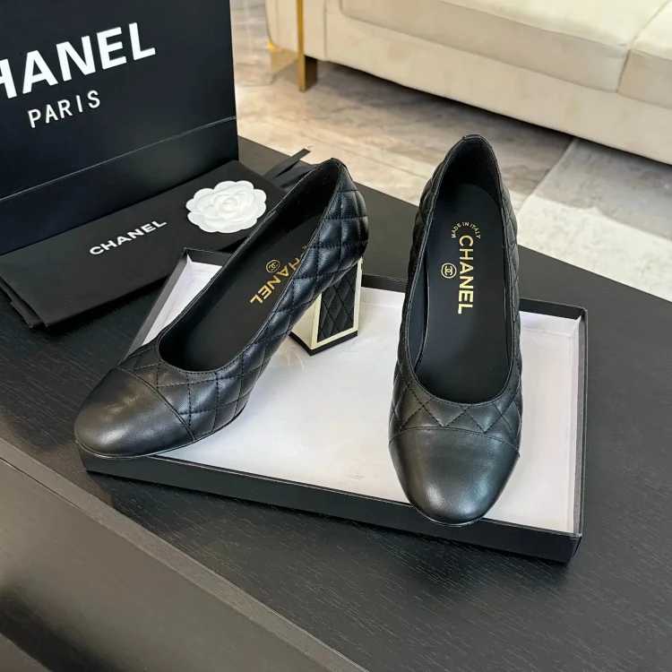 Chanel Chanel High-heeled