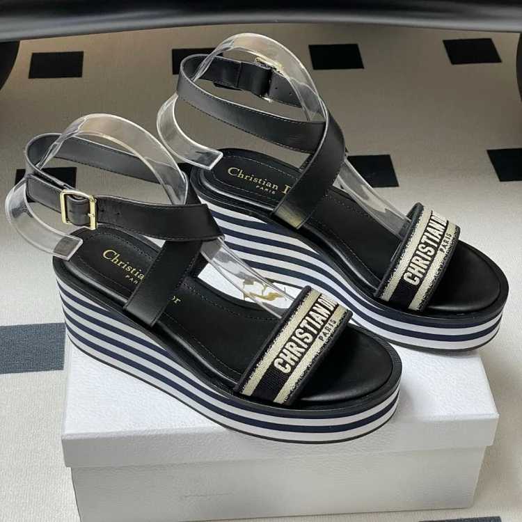 DR Wedge Sandals