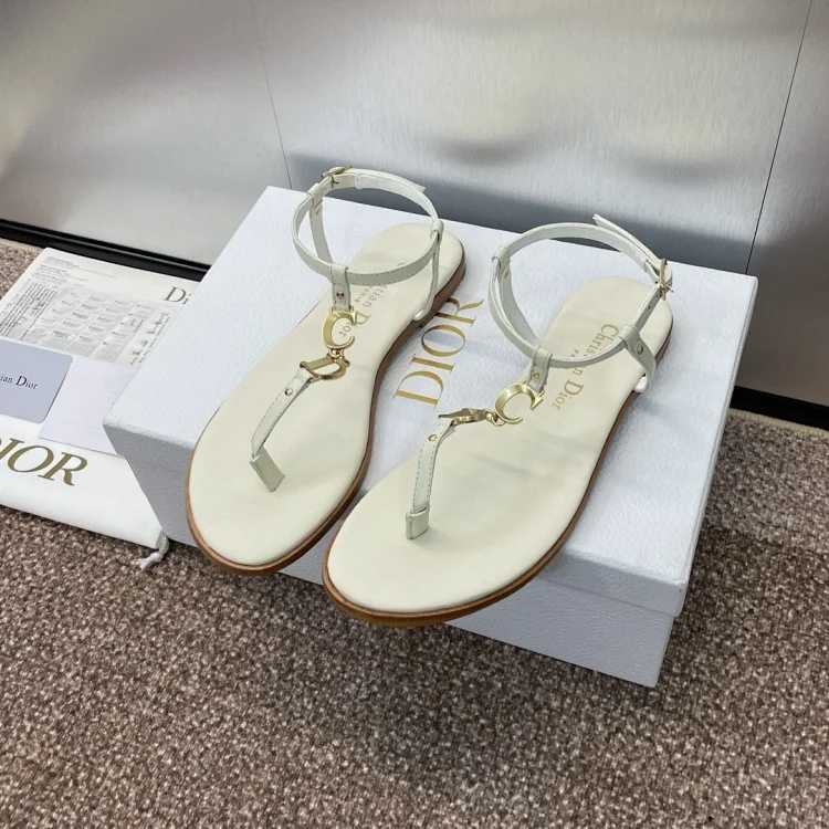 DR Sandals