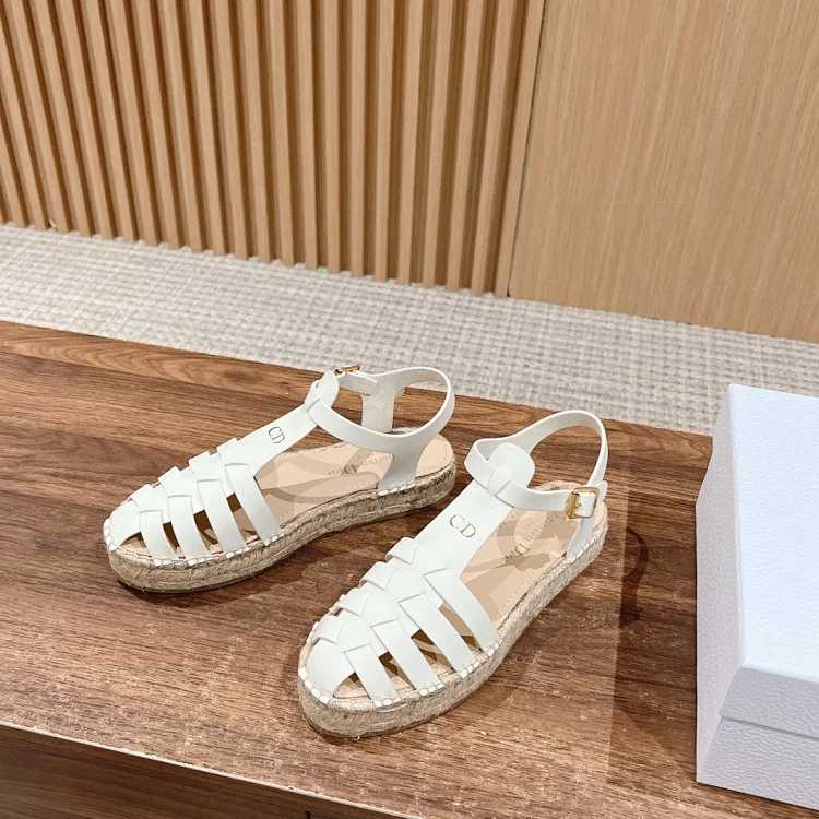 DR Sandals