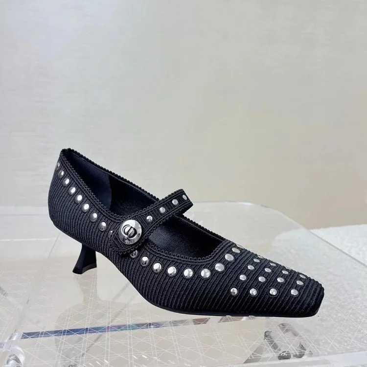 DR High Heel