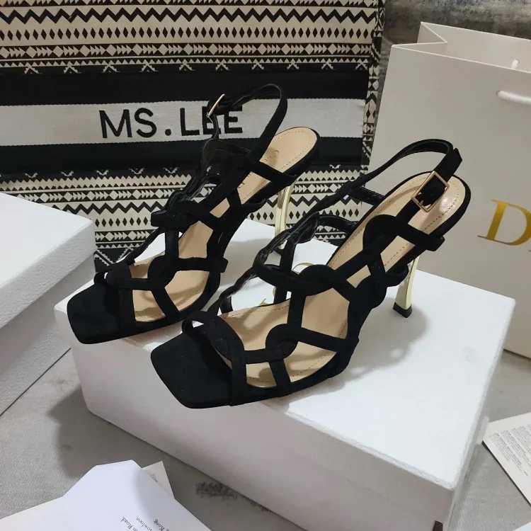 DR High-heeled Sandals