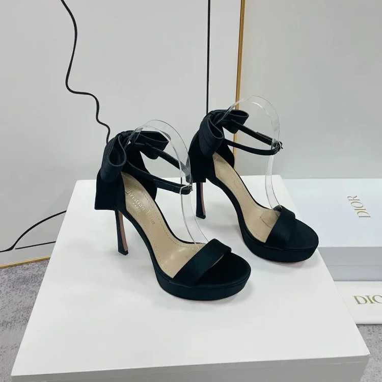 DR High-heeled Sandals