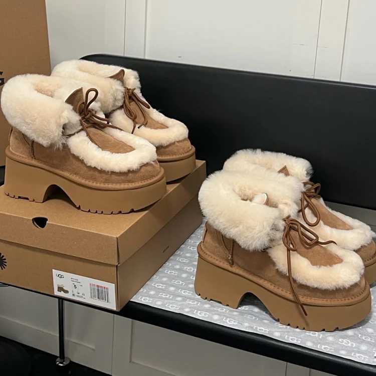 UGG UGG Boots