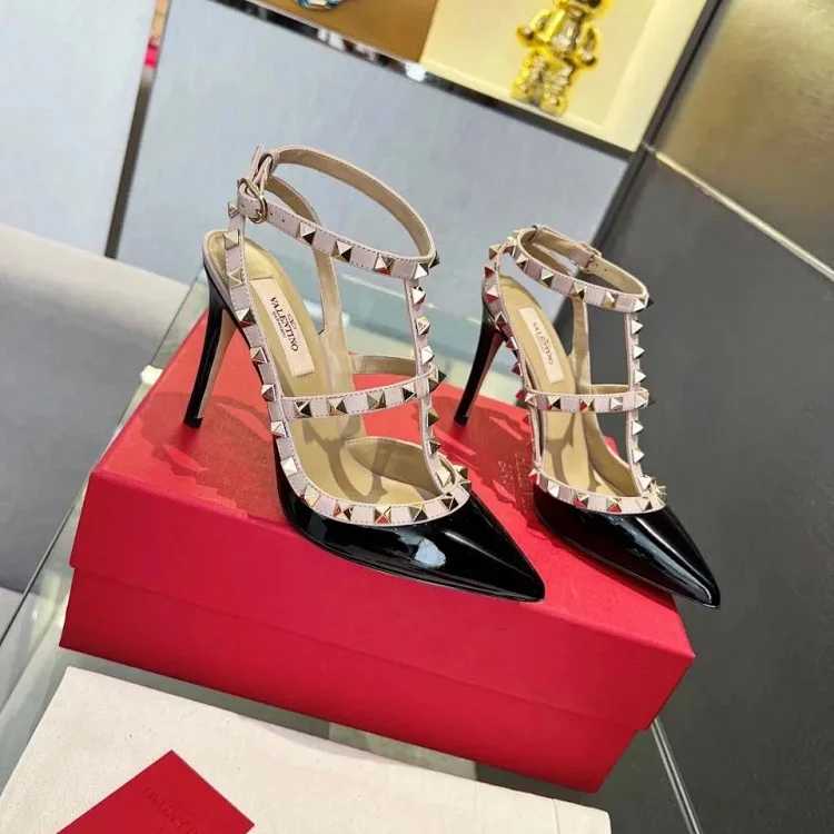Valentino VALENTINO High-heeled Sandals